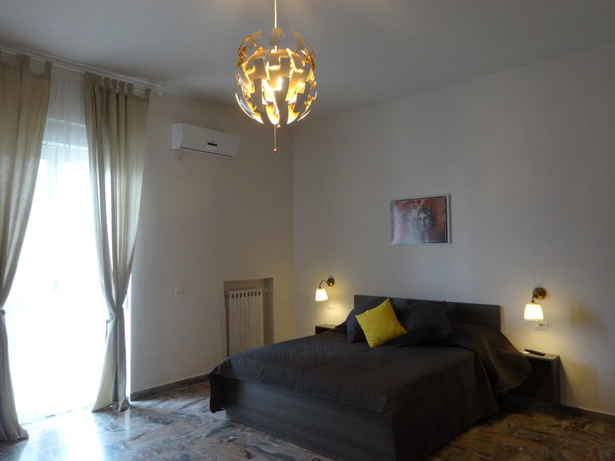 Little Hot@L Hotel Pompeya Exterior foto